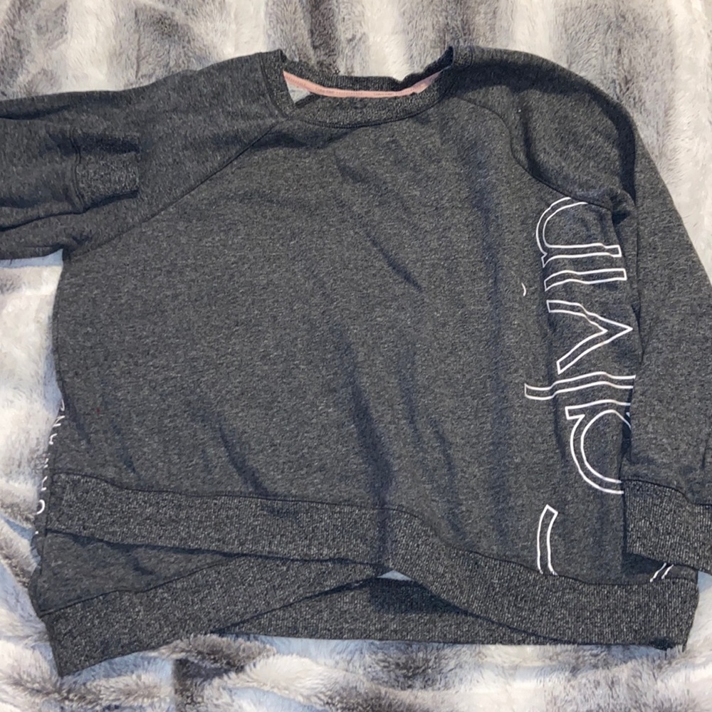 Oversized pull over